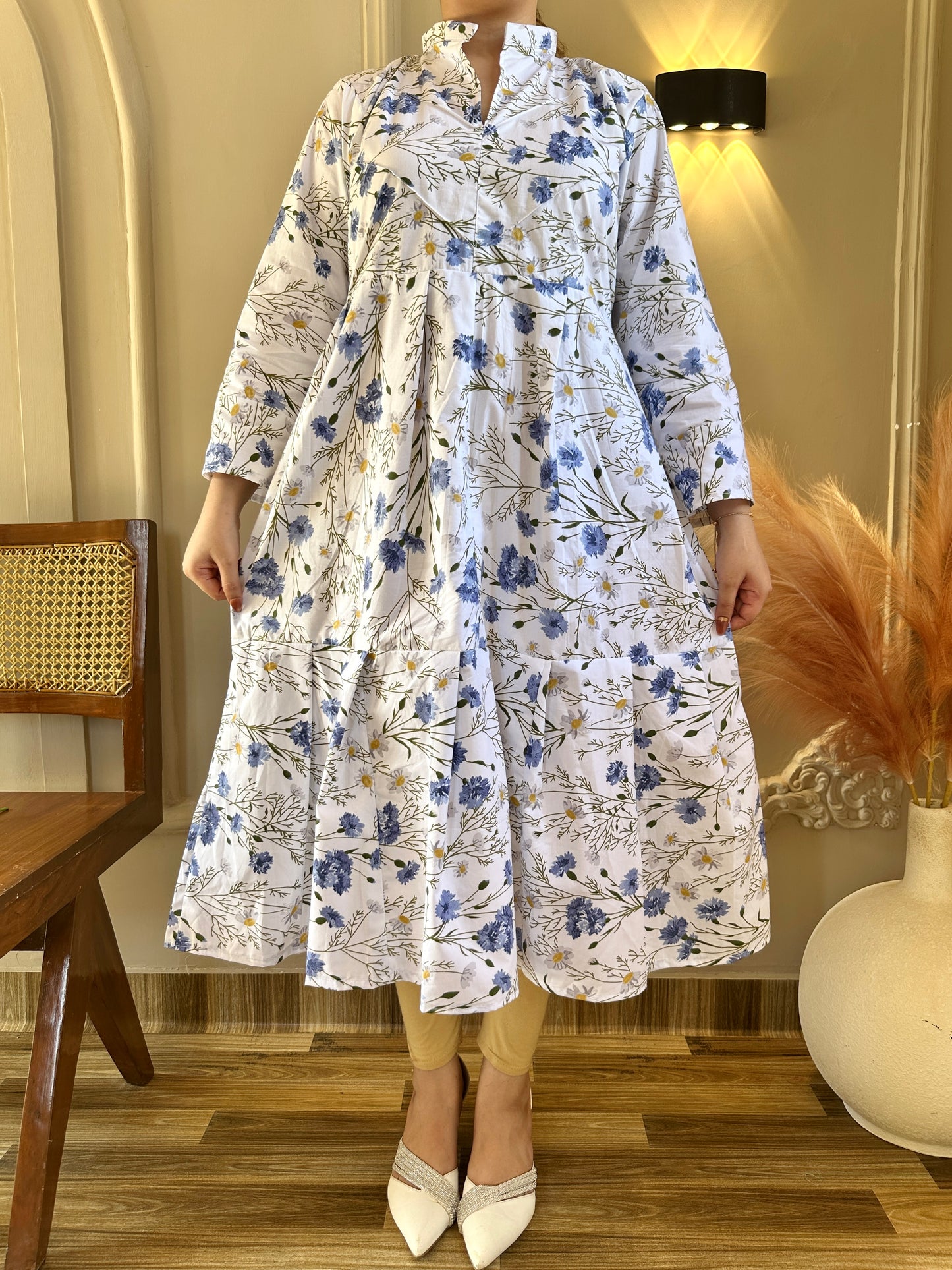 Frill-frock